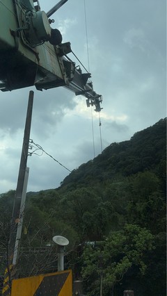 台北市士林區吊車