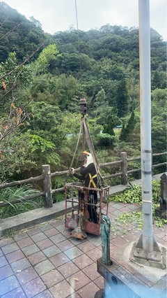 台北市士林區吊車