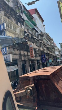 內湖吊車