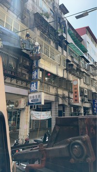 內湖吊車
