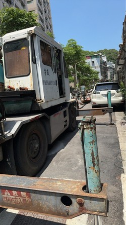 內湖吊車