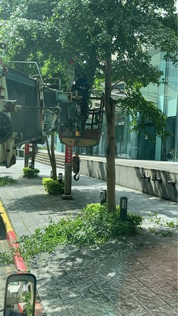內湖吊車
