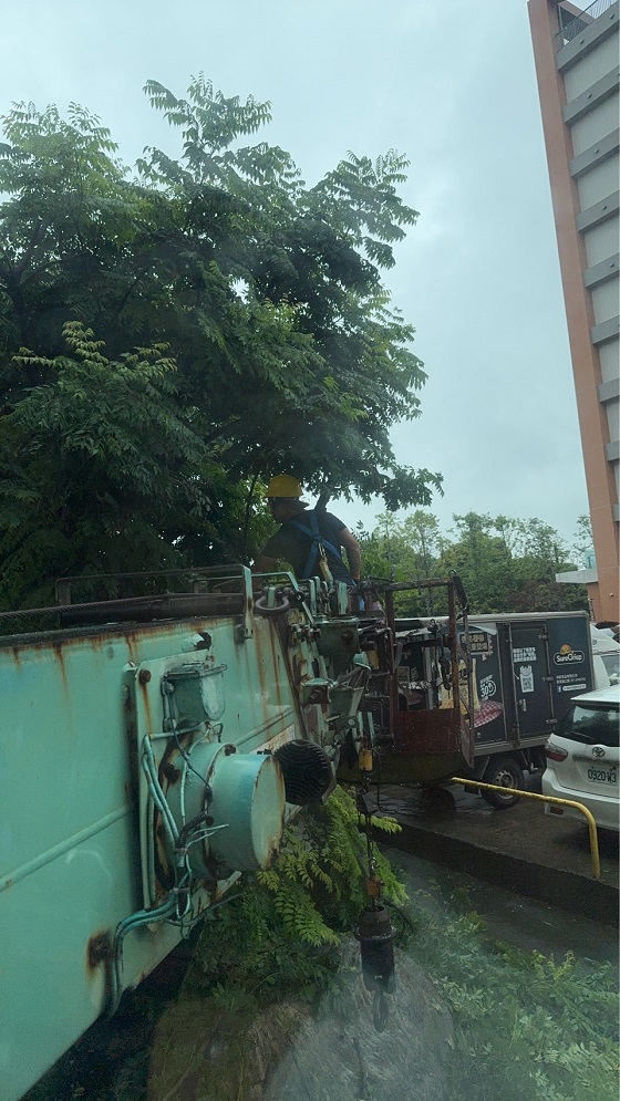 內湖吊車