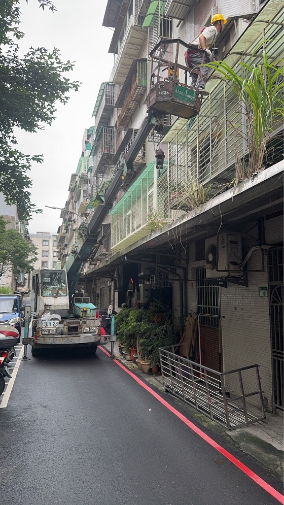 內湖吊車