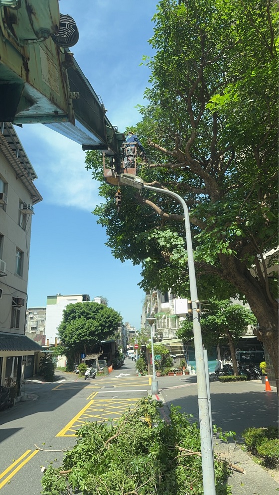 台北市中山區吊車