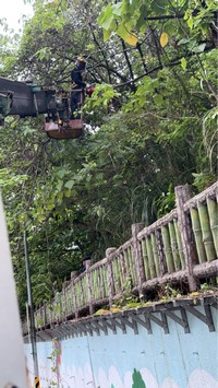 台北市南港區吊車