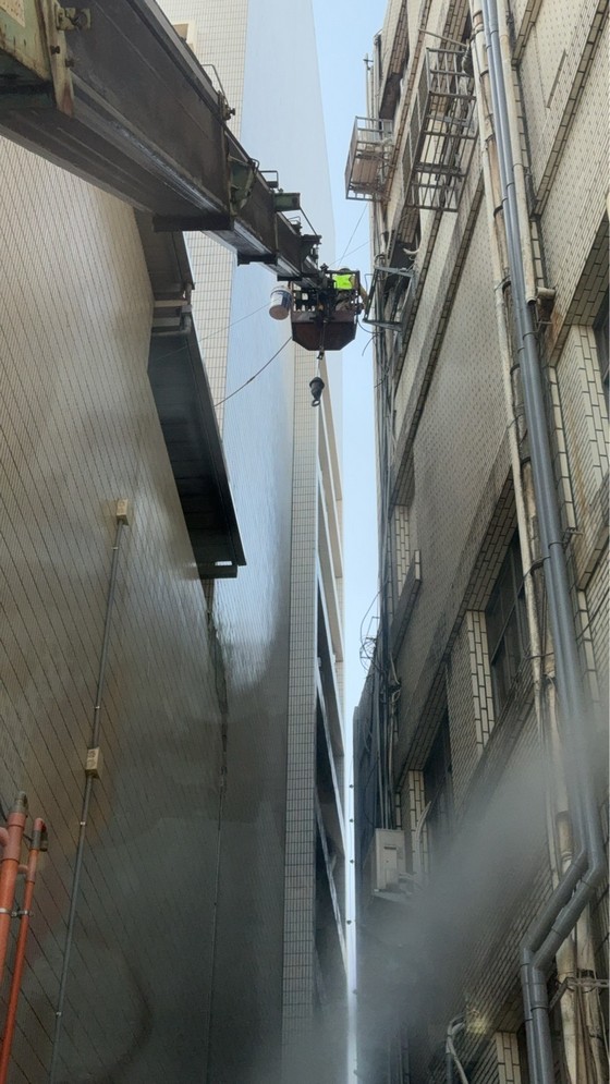 台北市中正區吊車