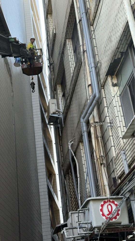 台北市中正區吊車