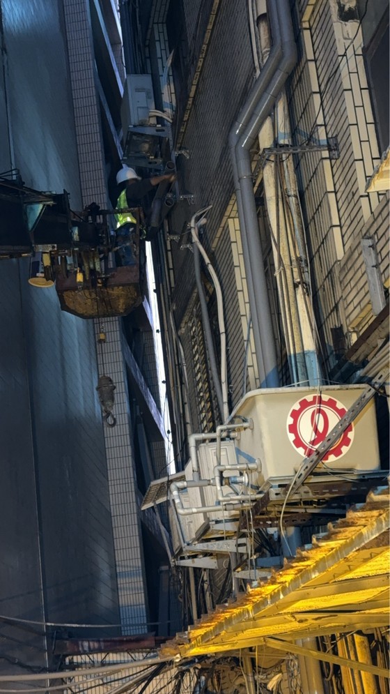 台北市中正區吊車