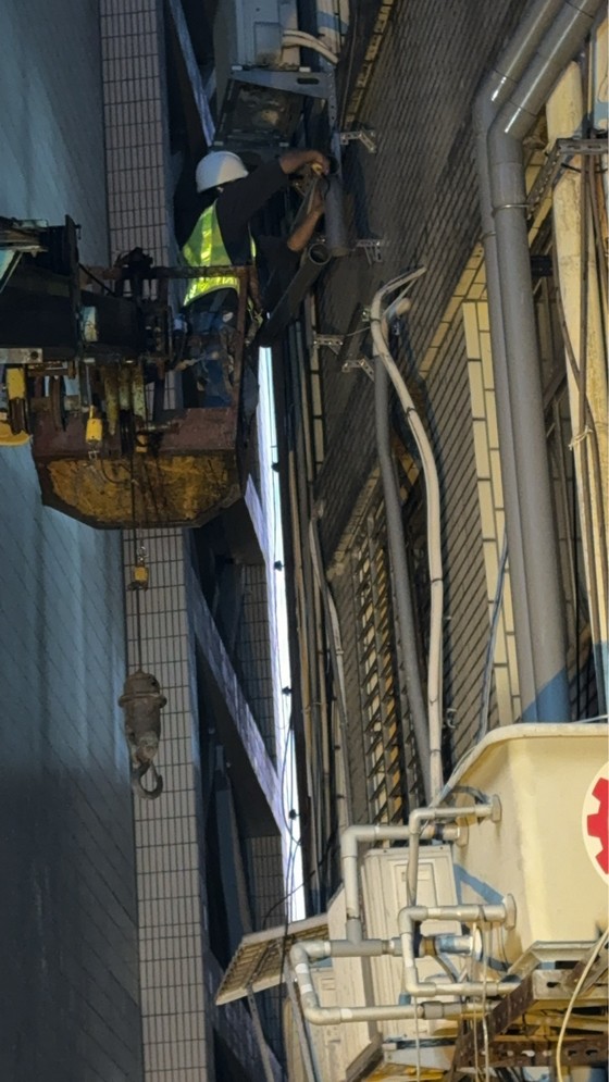 台北市中正區吊車