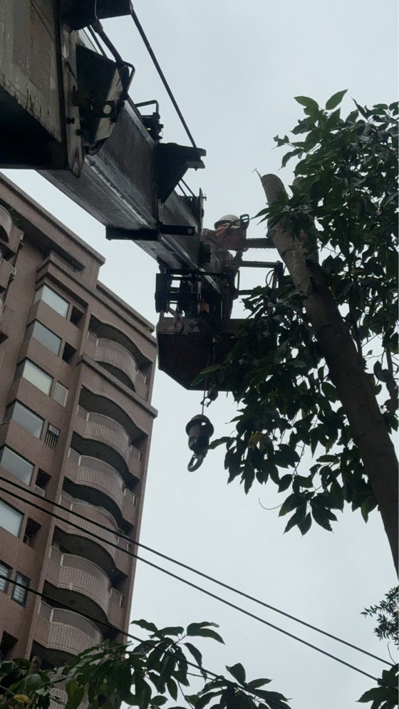 文山區吊車