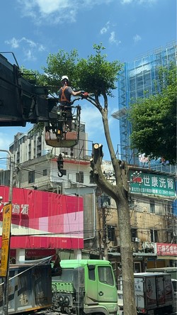 汐止吊車