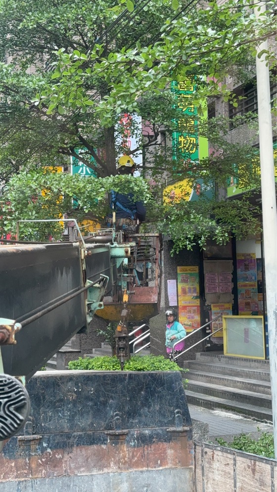 汐止吊車