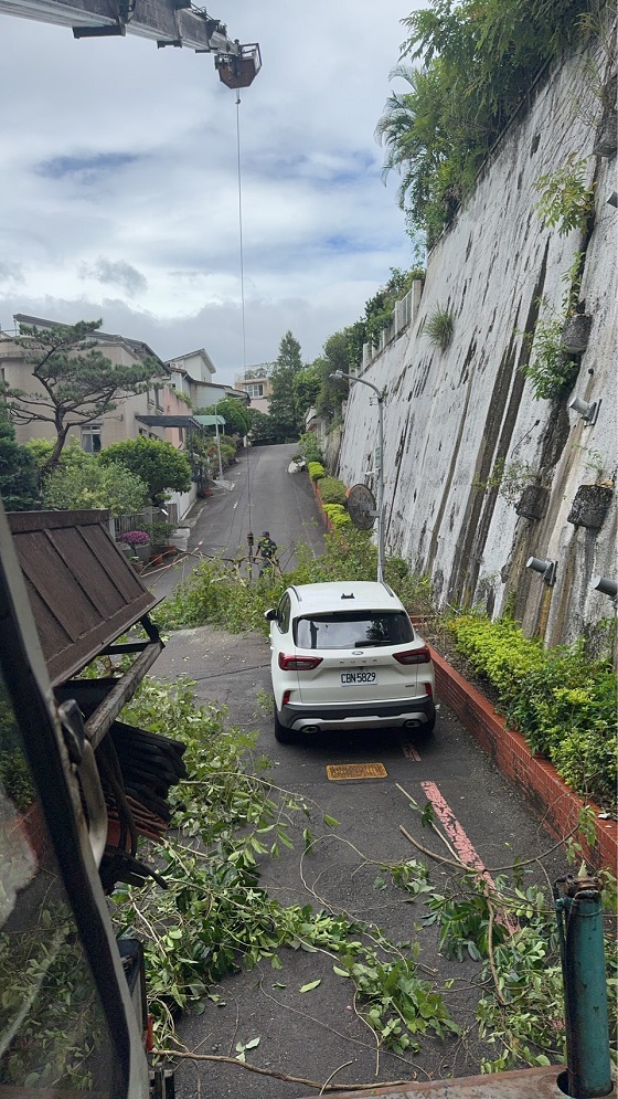 汐止吊車