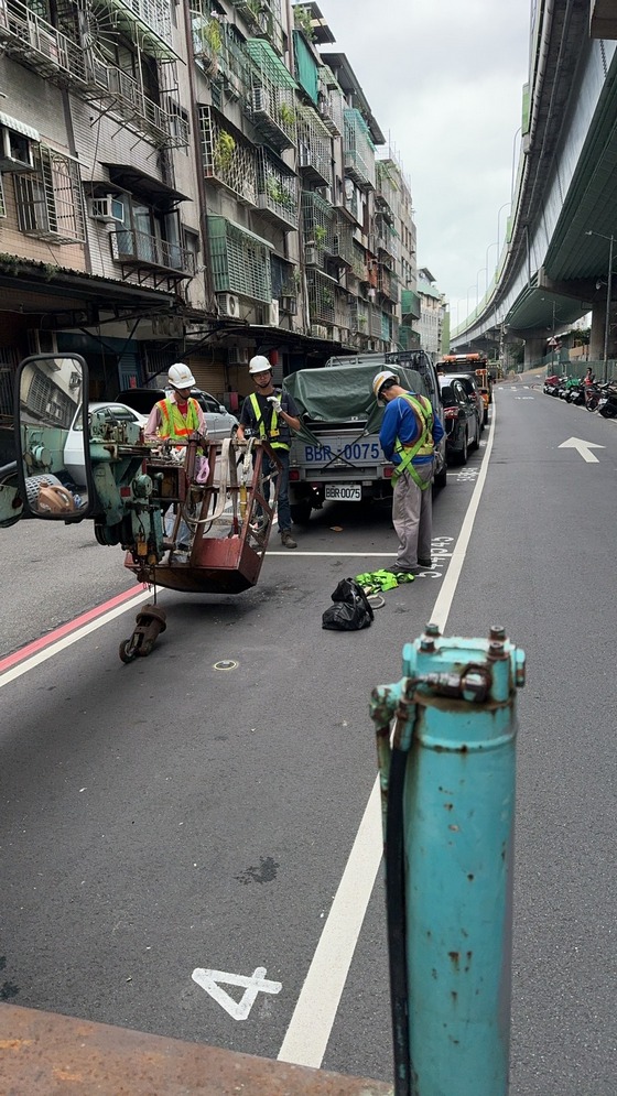 三重吊車